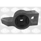 Első alsó jobb hátsó